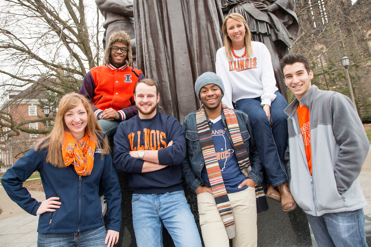 Student Advancement Committee students for College of ACES Alumni Association in front of the Alma Mater statue.